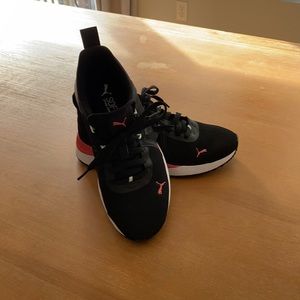 Puma Soft Foam Sneakers